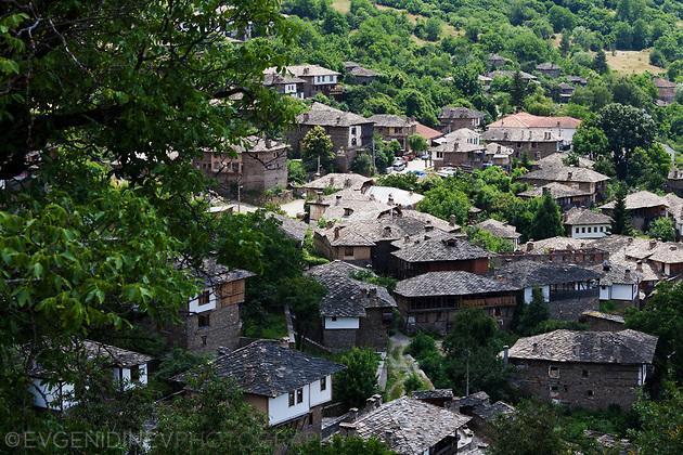 Kruchma Bratyata Guest House Kovachevitsa Bagian luar foto